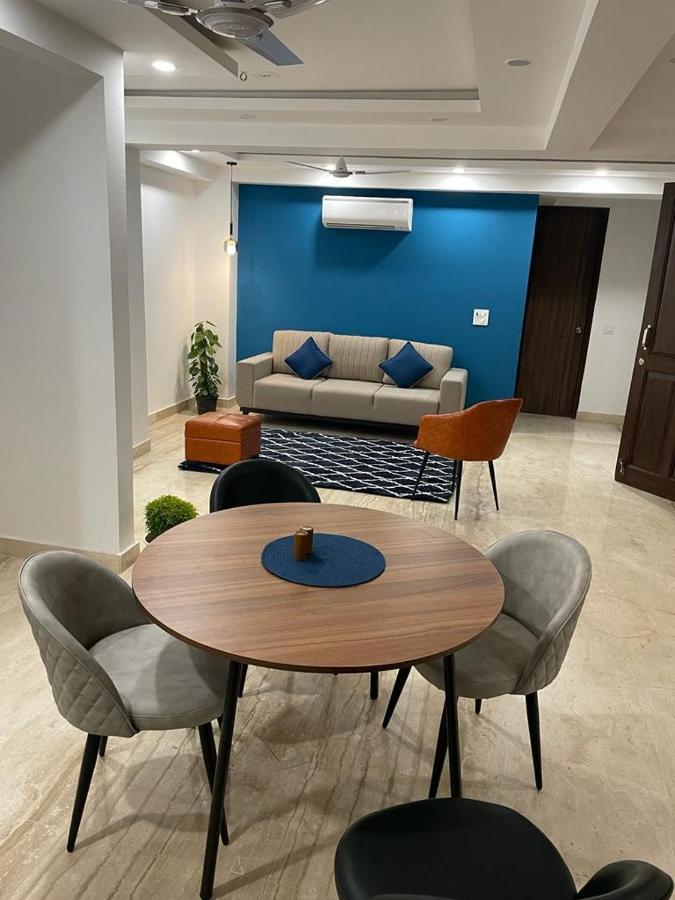 Flxho Uno - Serviced Apartment & Rooms - Golf Course Road Gurgaon Eksteriør billede